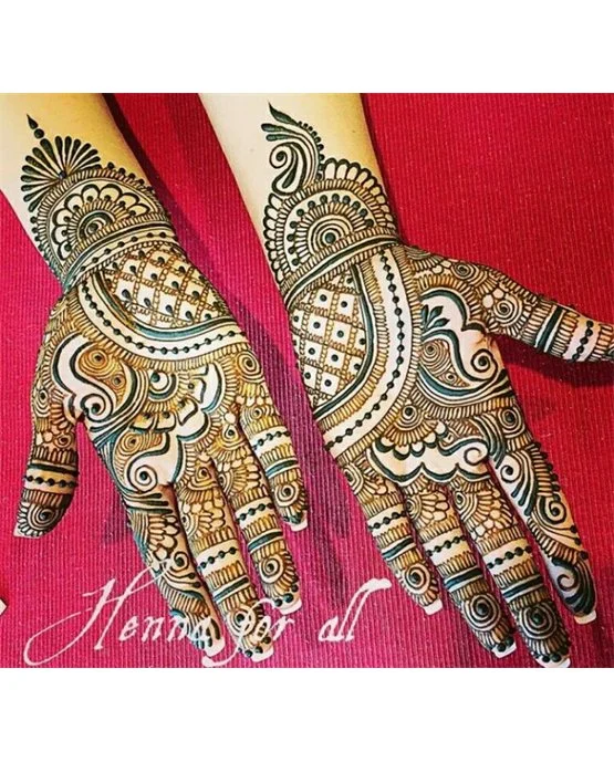 Grand Arch Simple Full Hand Mehndi Design Spread